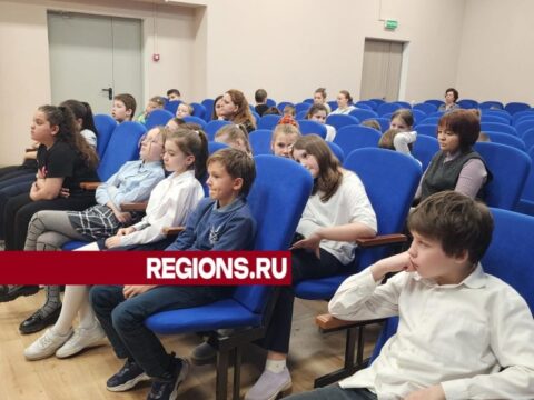 Истринские школьники хором спели «Катюшу» в рамках «Дня добрых дел» новости Истра 